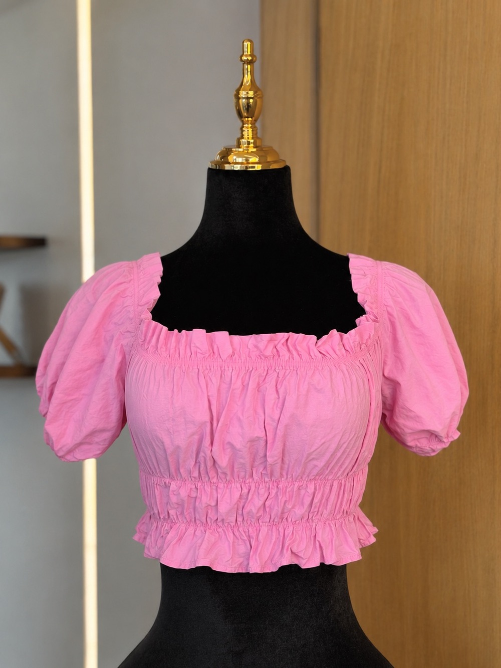 Zara Coquette Barbiecore Ruched Puff Sleeve Crop Top | Coquette Muse